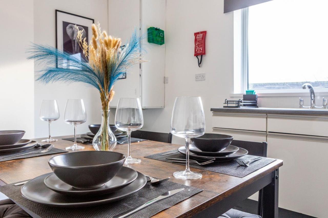 New Large 2 Bed Entire Apartment Near Newcastle Upon Tyne With Free Parking Екстериор снимка